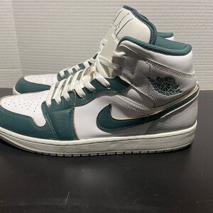 Jordan Men's White and Teal High-Top Sneakers
